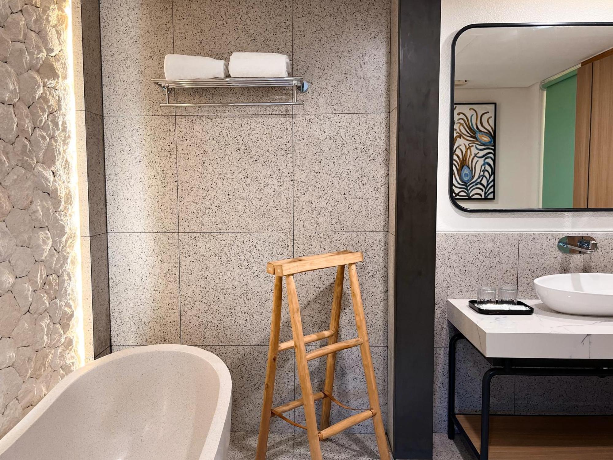 Luminor Hotel Legian Seminyak - Bali 外观 照片